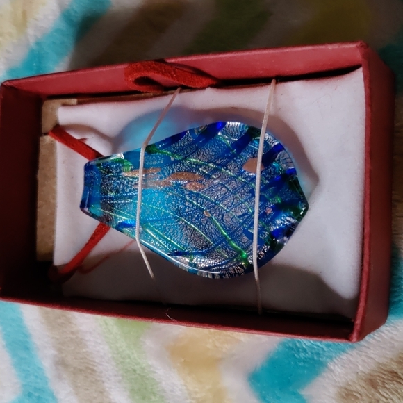 13. Made in Italy Murano Glass Necklace on Leather Cord - Picture 4 of 4